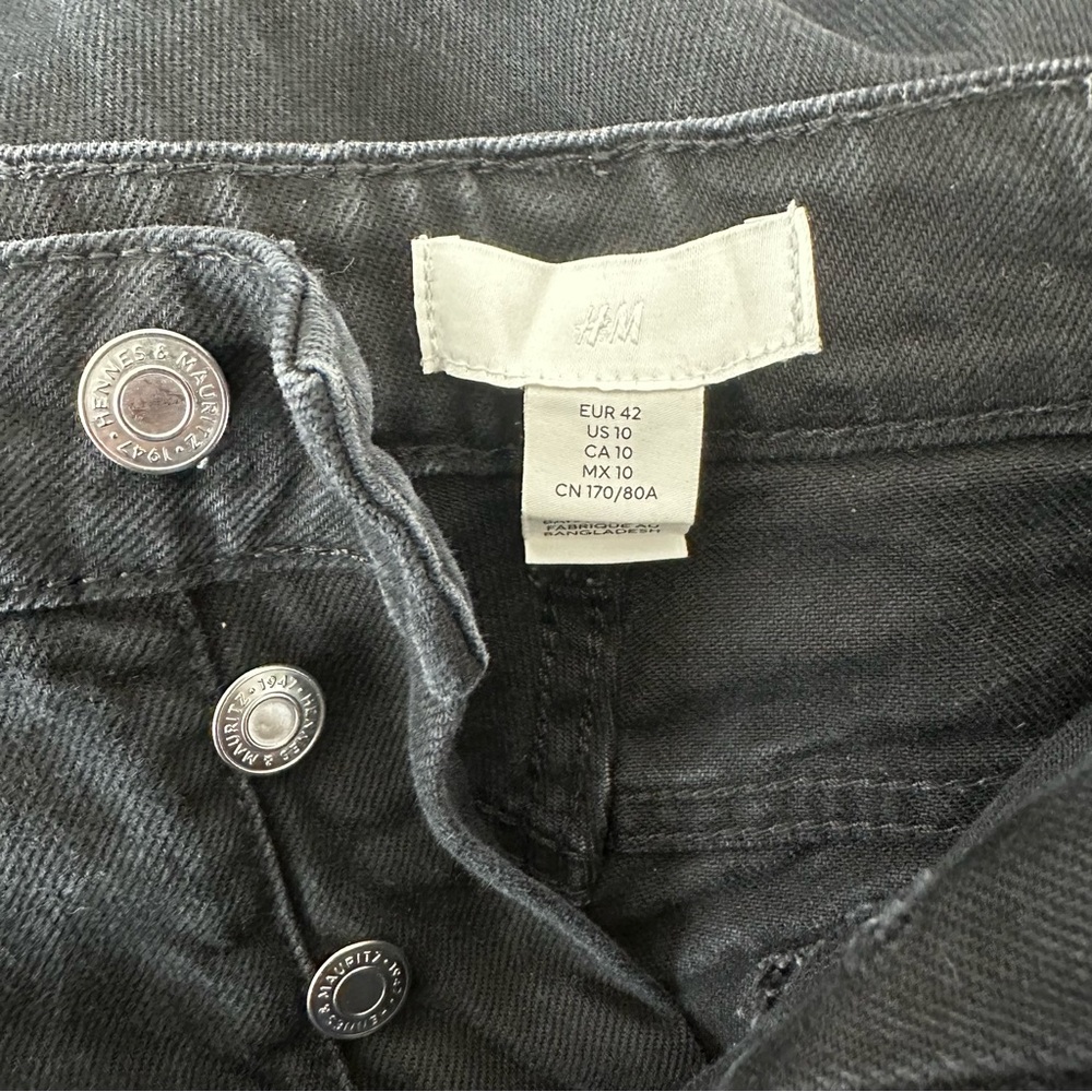 H&M Black Straight Leg Jeans - Picture 3 of 4